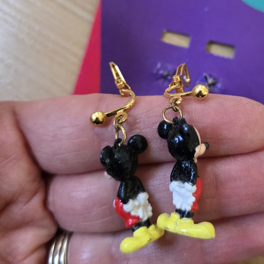 Vintage Y2K Disney Mickey Mouse kids clip on earrings, new in package